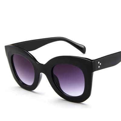 China Cat Eye Big Frame Glasses Women Sun Glasses UV400 Ladies Sun Glasses Mesh Sunglasses Trendy Cheap Ladies for sale