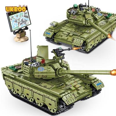 China Compatible Iron Blood Tank Technic Toys 812 PCs LEGOinglys Battle Tank Vehicle Heavy Model Building Block Building Block for sale