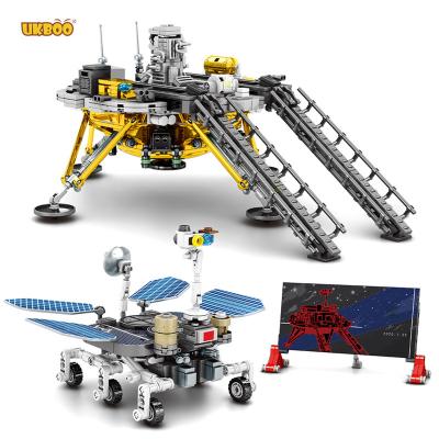 China Technic Lunar Cosmonaut Figures Bricks Toys Rocket Model Building Blocks Airship Car Space Lander City Building Toy Free Shipping UKBOO for sale