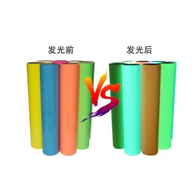 Chine Automatic luminescence through light absorption T-shirt trunk iron vinyl heat pressure transmission luminous design at night à vendre