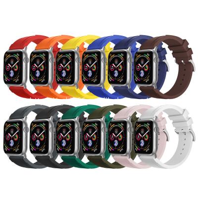 China Soft and Comfortable Rubber Watch Band Straps 42mm 38mm Silicone Strap Sports Rubber Watch Band for Apple Watch Strap for sale