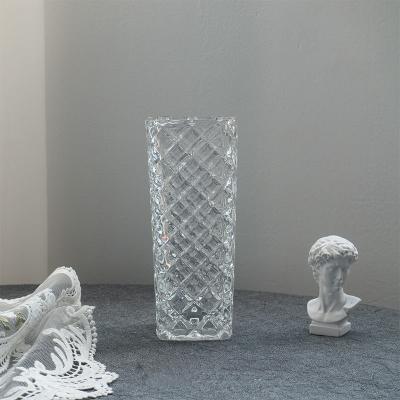 China Modern Minimalist Style Design Rhombus Crystal Thick Glass Flower Clear Vase for Garden Table Wedding Flower Decoration for sale