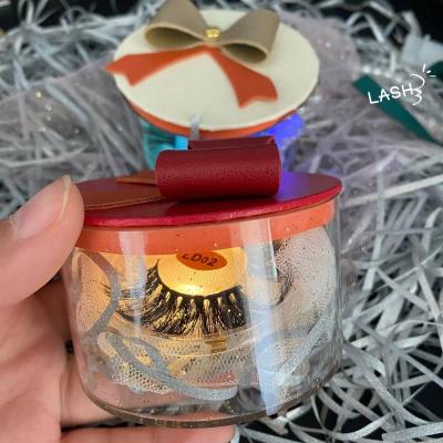 China Valentine's Day Long Strip Handmade High Quality Hot Natural 3d Mink Eyelashes For Makeup Thin Sale With Christmas Box for sale