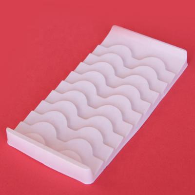 China Natural Wholesale White Empty Private Label Long Plastic Trays Custom Transparent Eyelash Tray for sale