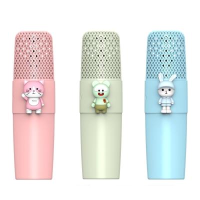 China Best Family Karaoke Microphone 2022 Gift Professional Karaoke Kid Microphone With Kids Toy Wireless Karaoke Speaker Microphone for sale