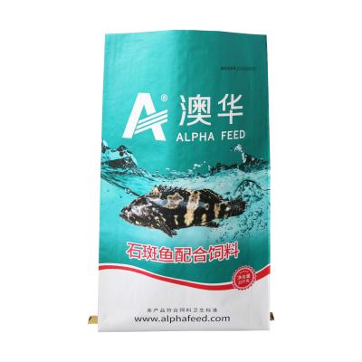 China La comida de pescados animal del pájaro del ganado utilizó los sacos tejidos los PP laminados 20kg 25kg 50kg del bolso de la película en venta