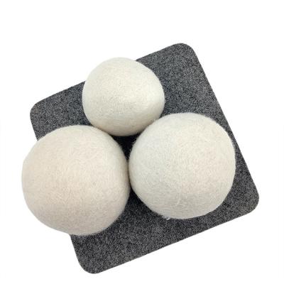 China Reusable Natural Master 100% Virgin New Zealand Wool Smell Elimination/Dehumidification Wool Dryer Ball Bag Softener For Laundry for sale