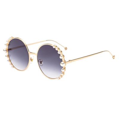 China Fashion Sunglasses 2424 Trendy Pearl Luxury Round Sunglasses Trending Women Sunglasses for sale