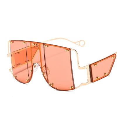 China Trendy Sunglasses Metal Frame Sunglasses Steampunk Eyewear Big Sunglasses for sale