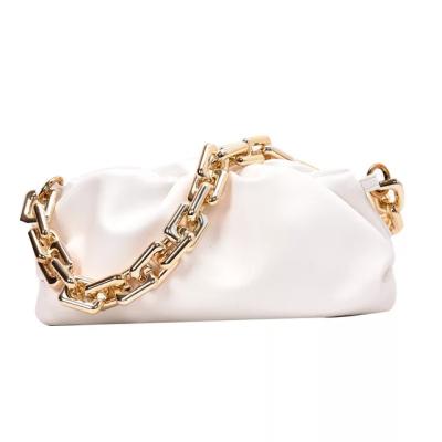 China 2021 Latest Fashion Ladies High Quality Chain Clips Design Handbags Armpit Luxury Women Handbags For Females for sale