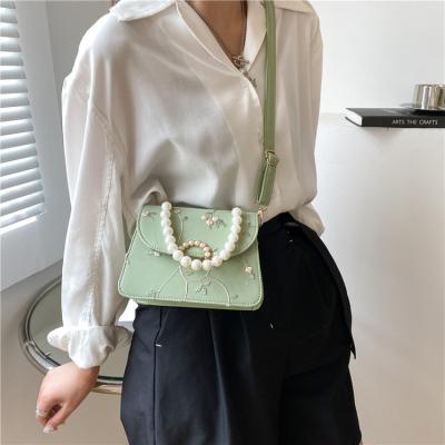 China Other New Arrival Pearl Handle Fashion Lock Flower Print Women Handbags Ladies Shoulder To Throw Luxury Purse And Handbag for sale