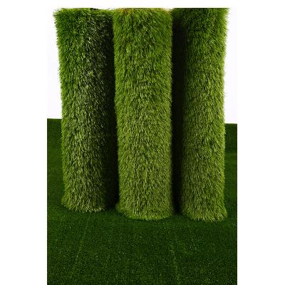 中国 Synthetic Artificial Landscaping Grass Carpet Lawn Soccer Turf 販売のため