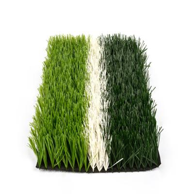 China Cheap Artificial Grass Roll Landscape Mat Football Turf Artificial Grass Flooring Football Field Artificial Grass Turf zu verkaufen