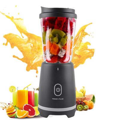 China Mini Blender Portable Electric Blender Multifunctional Fruit Juicer Handheld Blender for sale