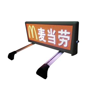 China Openlucht Bilaterale Taxi LEIDENE Mobiele Aanplakbordip65 Waterdichte P3.33 960mm*320mm Wifi Controle Te koop