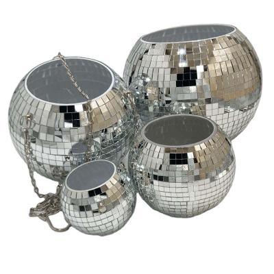 China 2022 New Lightweight 3 Colors Mirror Disco Ball Planter Shiny Ball Shape Hanging Flower Pot for sale