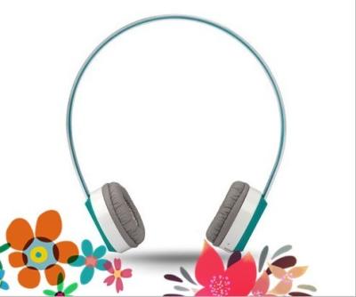 China bluetooth stereo headphone with fashion style for sale