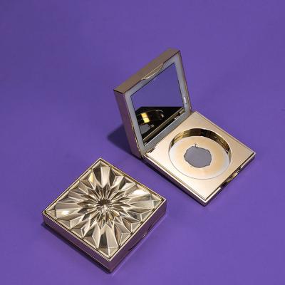 China Single Layer Recycled Materials 15g Gold Blush Boxes Empty Plastic Square Cosmetic Pressed Powder Case for sale