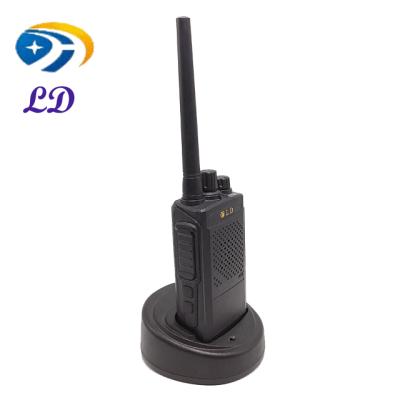 China Hot Professional Bangladesh Walkie Talkie 10km Bangladesh Walkie Talkie Waterproof UHF Walkie Talkie for sale