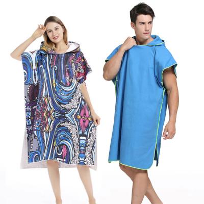 China Custom Made Anti Sand Absorbent Quick Dry Poncho Beach Towel Water Color Hooded Poncho Poncho Microfiber Pills for sale