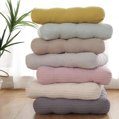 China Sustainable Unique Square Bright Floor Mats 45*45cm Colors Pouf Plaid Waffle Cotton Cushions for sale