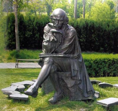 China Europe Famous Garden Decoration Metal Figure Sculpture Shakespeare Statue for sale