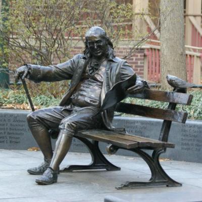 China Figure of Europe bronze sculpture Ben Franklin sitting on a bench statue for college for sale