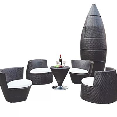 China New Arrival Black PE Rattan EUROPEAN Dining Table Chairs Set Patio Wicker Furniture for sale