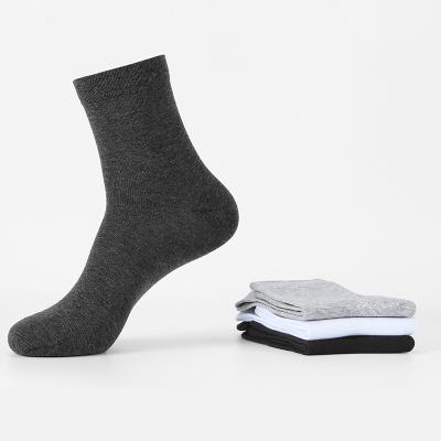 China Original Factory Newest Anti Slip Sweat-absorbent Black Breathable Socks QUICK DRY for sale