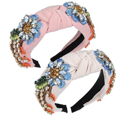 China Fascinating Baroque Handmade Crystal Flowers Bohemia Fashionable Bohemian New Hair Accessories Irresistible Bridal Hair Accessories for sale