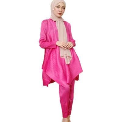 China Latest Breathable 2 Piece Pants Sets For Muslim Women Shapes Shirt Tail In Irregular Design For Islamic Clothing for sale