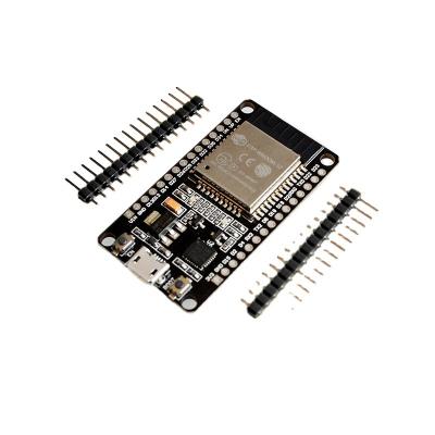 China 3C Digital Node MCU Development Kit NodeMCU + Motor Shield Esp32 Wifi Esp32 mcu Toy Remote Control Esp 32 Motor for sale