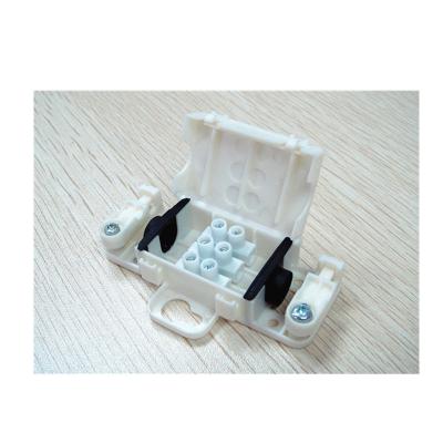 China Polypropylene (94-V2) Waterproof Electrical Junction Box IP44 2 Pole Screwless With VDE CE Certificate for sale