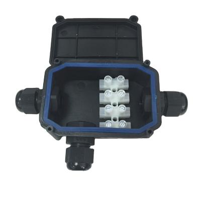 China IP66 VK-JB IP66 3 Pole Dust Proof And Waterproof Enclosure With 450V 24A for sale