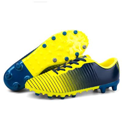 China Fashion\Comfortable\Durable Soccer Boots Soccer Cleats Football Turf Sports Sneakers-Boots Training New Outdoor Kids Men for sale