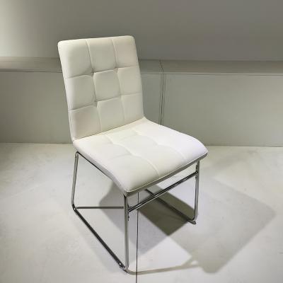 Chine La chaise en cuir de restaurant blanc d'hôtel a plaqué la chaise dinante de luxe 57*48*91cm de base à vendre