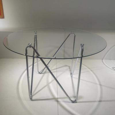 China 121cm Luxury Fashionable Glass Metal Dining Table And Upholstered Metal Chair for sale