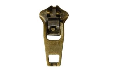 China Reversible 5# Plastic Copper Metal Zinc Alloy Zipper Slider With Thumb Puller for sale