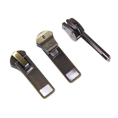 China Other #8 Eco-Friendly Custom Zinc Alloy Zippers Secure Slider Metal Zipper Slider and Puller for sale