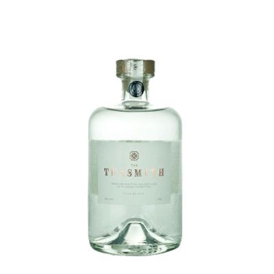 China Beverage Factory wholesale 750ml glass gin whisky bottle custom 500ml 700ml spirits glass liquor bottle for juice beverage container for sale