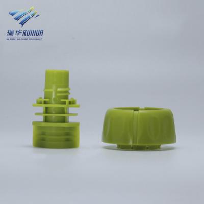 China Non Spill 86 Mm Food Grade Plastic Nozzles For Pocket Suction Nozzle Cap for sale