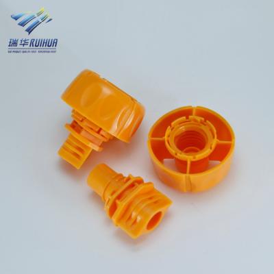 China Non Puddle Docking OEM With Spout Pouch Bag Cap for sale