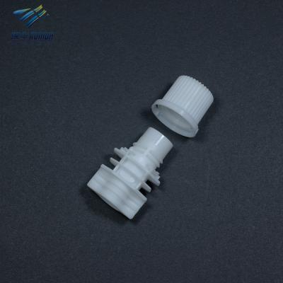 China Non Spill Shantou Pouch Packaging Factory Plastic Pouring Spout With Cap for sale