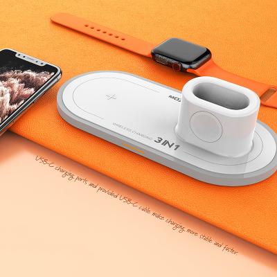 China 3 IN 1 Wireless Charging Dock Charger Stand 3 in 1 MOXOM 10W for iPhone 2W Wireless Dock for Watch 3W for TWS Earphone for sale