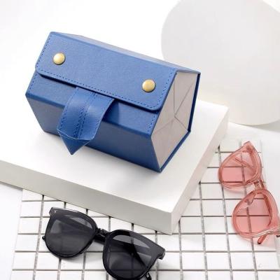 China Leather 6 in 1 Sunglasses Organizer Case Men Women 6-Slot Soft Eyeglass Holder Storage Travel Case for sale