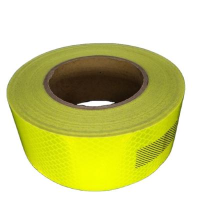 China Cintas adhesivas reflectoras de color verde amarillo fluorescente 3M para reflectores de cristal de camión en venta