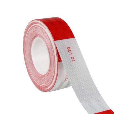 China UV-bestendige 50 mm DOT-C2 reflectieve tape film stripplaat voor vrachtwagen voertuig auto trailer Te koop