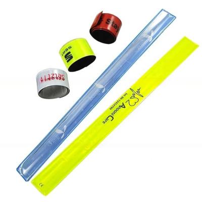 China Verstellbare Fluoreszenz-Sport-Slap-Wrap-Knöchelband reflektierende PVC- und Stahlplatten-Slap-Armbänder zu verkaufen