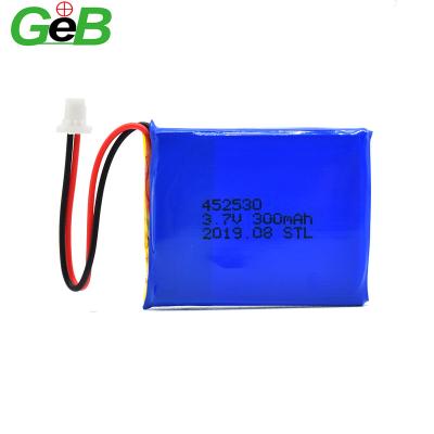 China Toys rechargeable lipo battery 452530 3.7v 300mah 452530 lithium polymer battery for sale