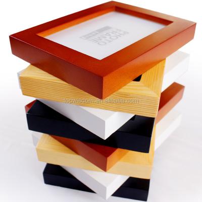 China Cheap wholesale wooden picture frames made of wood for sale